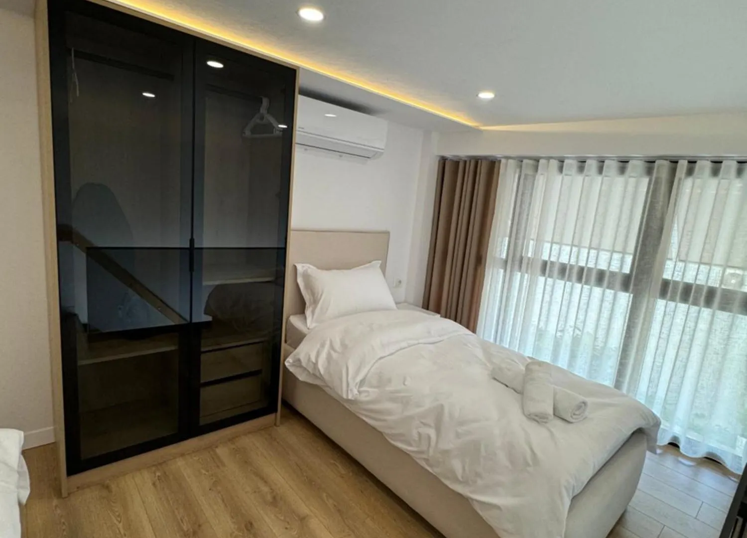 Essentia Tirana Studios Apartament