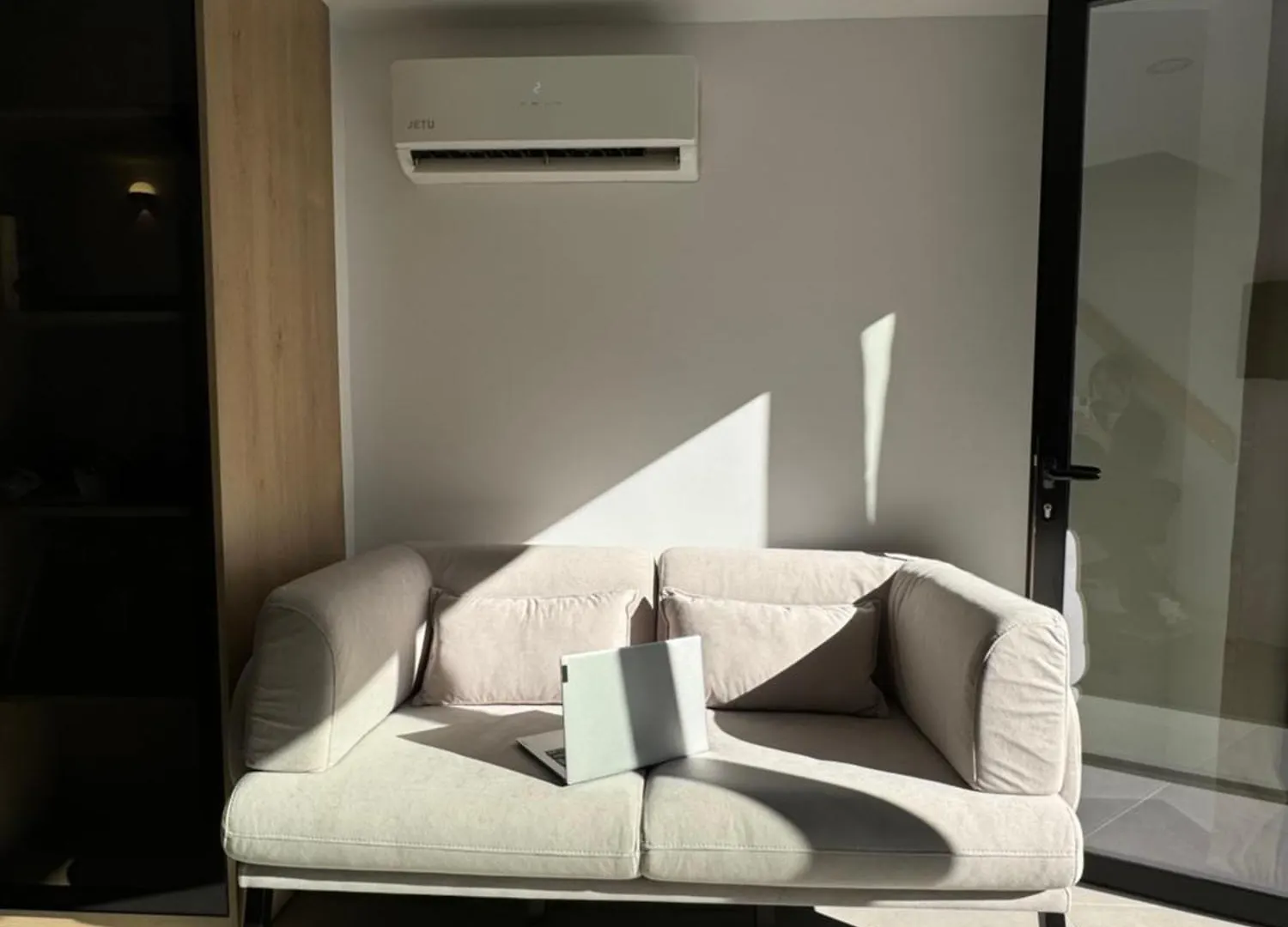 Essentia Tirana Studios Apartament